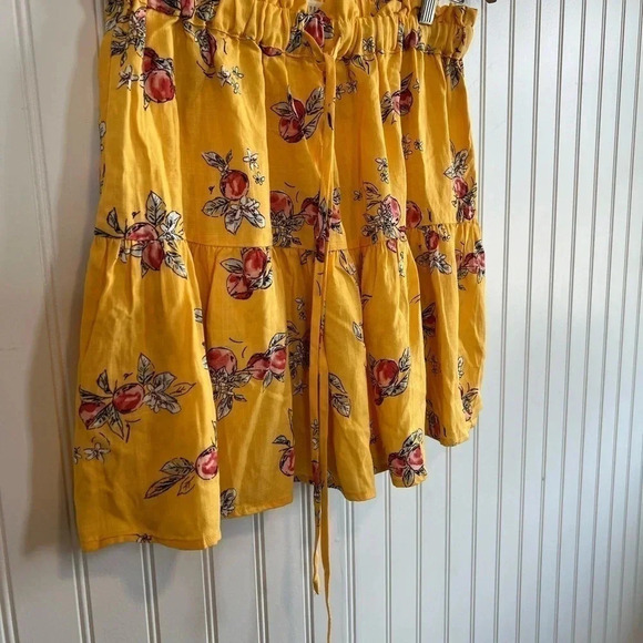 Copper Key skirt size small yellow cherry red fruit - Picture 3 of 7